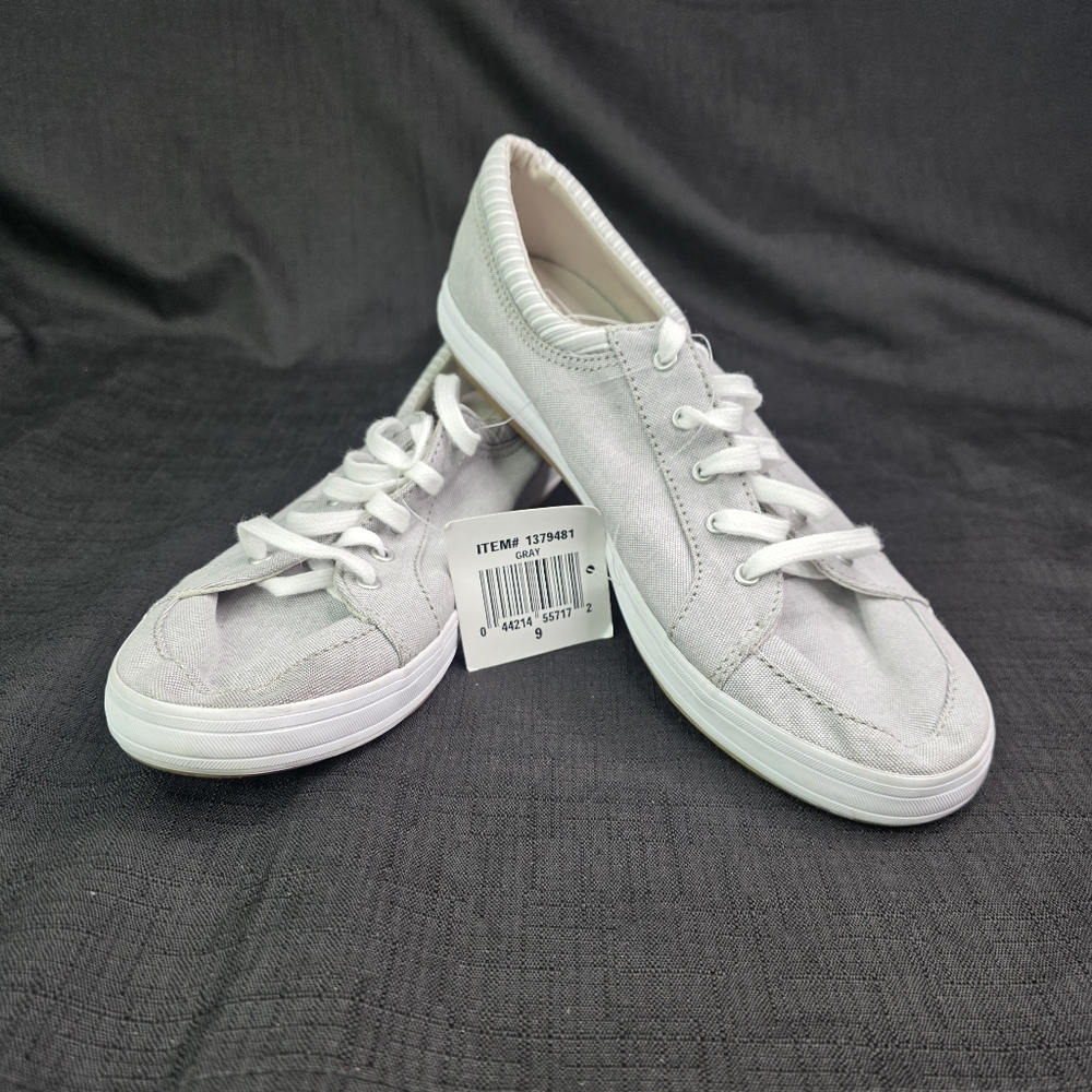 keds women's lace up sneakers light gray size 9. New.